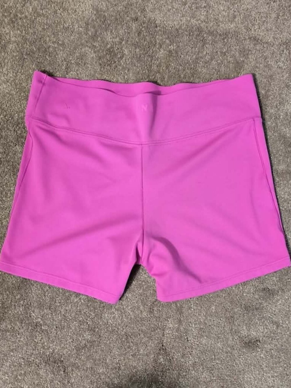 Pink / Victoria’s Secret – Shorts – Smooth Pink – Size M